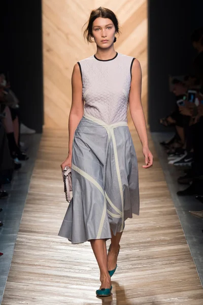 Look 46